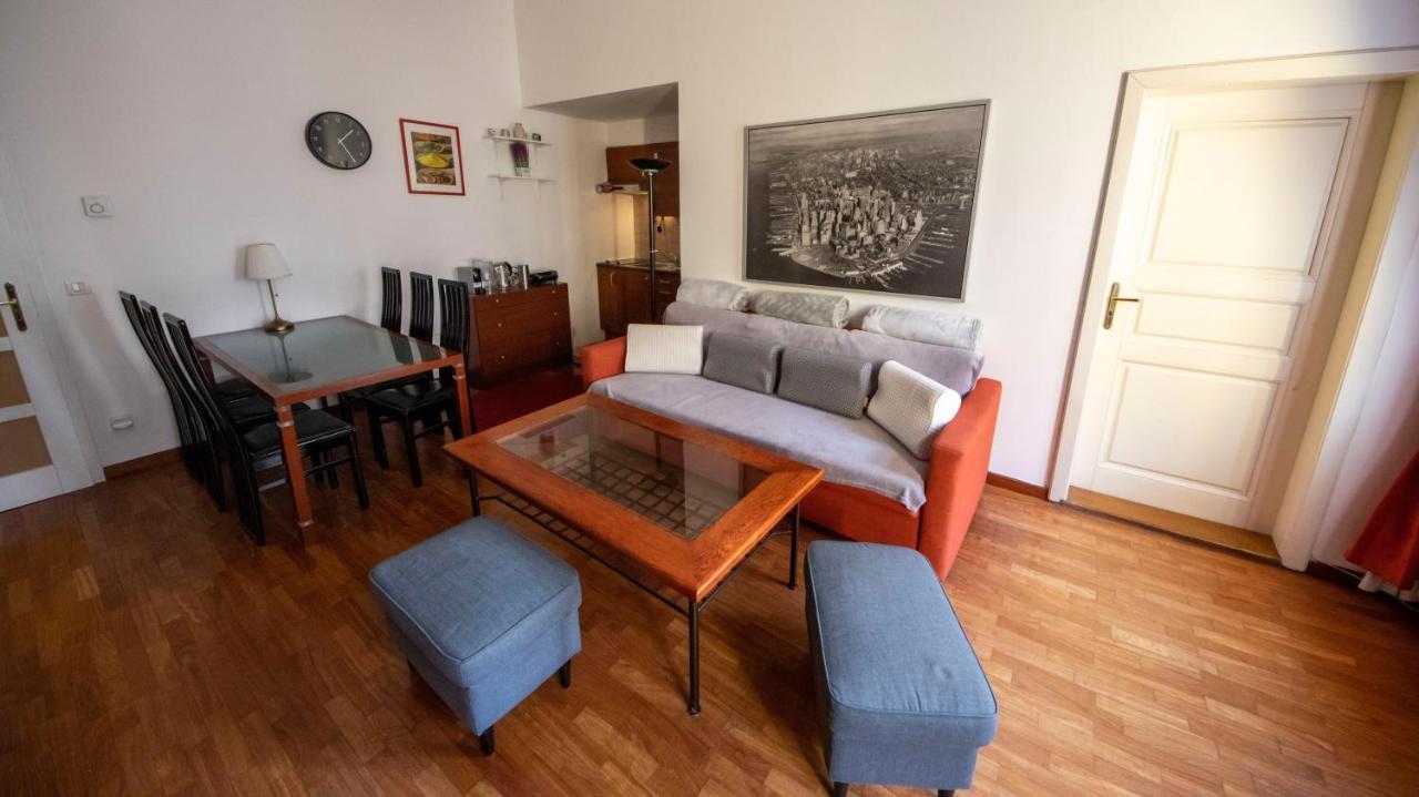 Autentic Apartments Platnerska プラハ エクステリア 写真
